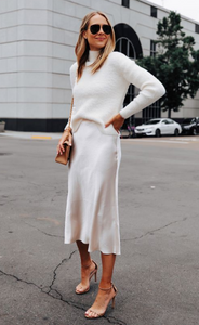 Trend Alert: Winter White Outfits