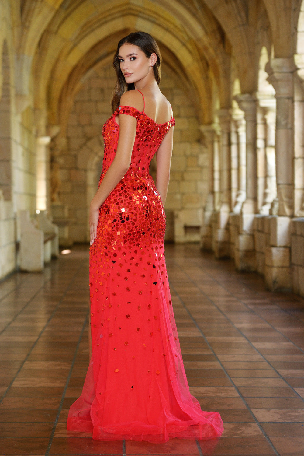 Ava Presley 38836 prom dress images. Style 38836 by Ava Presley is available in these colors: Red, Emerald.