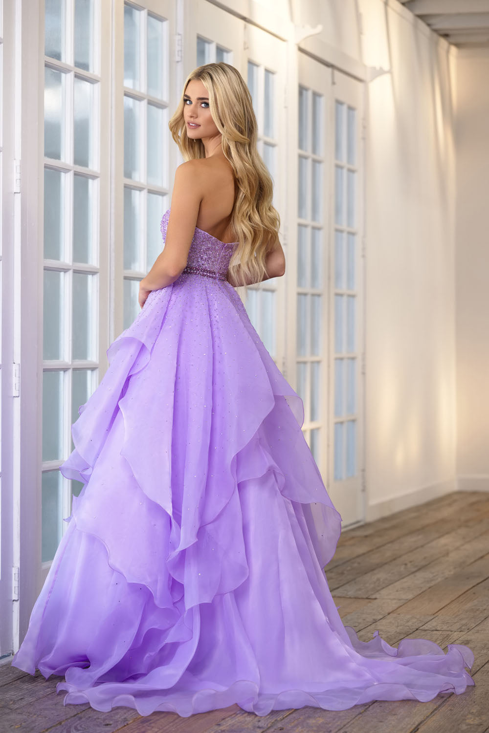 Ava Presley 39561 prom dresses images. Style 39561 by Ava Presley is available in these colors: Coral, Lilac.
