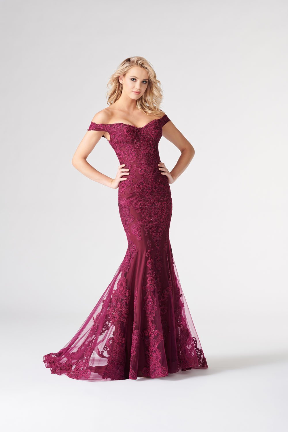 cranberry prom dress Burgundy Long Sleeves Floral Embroidery Prom Dresses With Court Train PL392