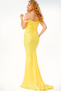 Jovani JVN07639 prom dress images.  Jovani JVN07639 is available in these colors: Yellow, Black, Blush, Coral, Emerald, Fuchsia, Red, Royal.