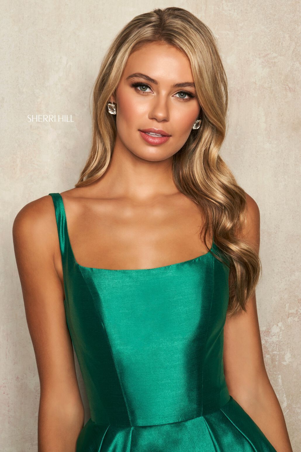Sherri Hill 54180 emerald prom dresses image.