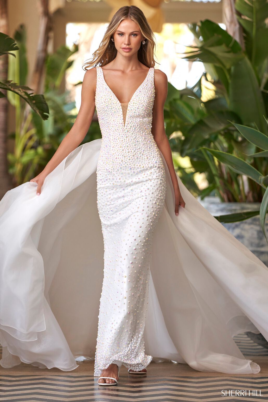 Sherri Hill 54871 ivory prom dresses image.