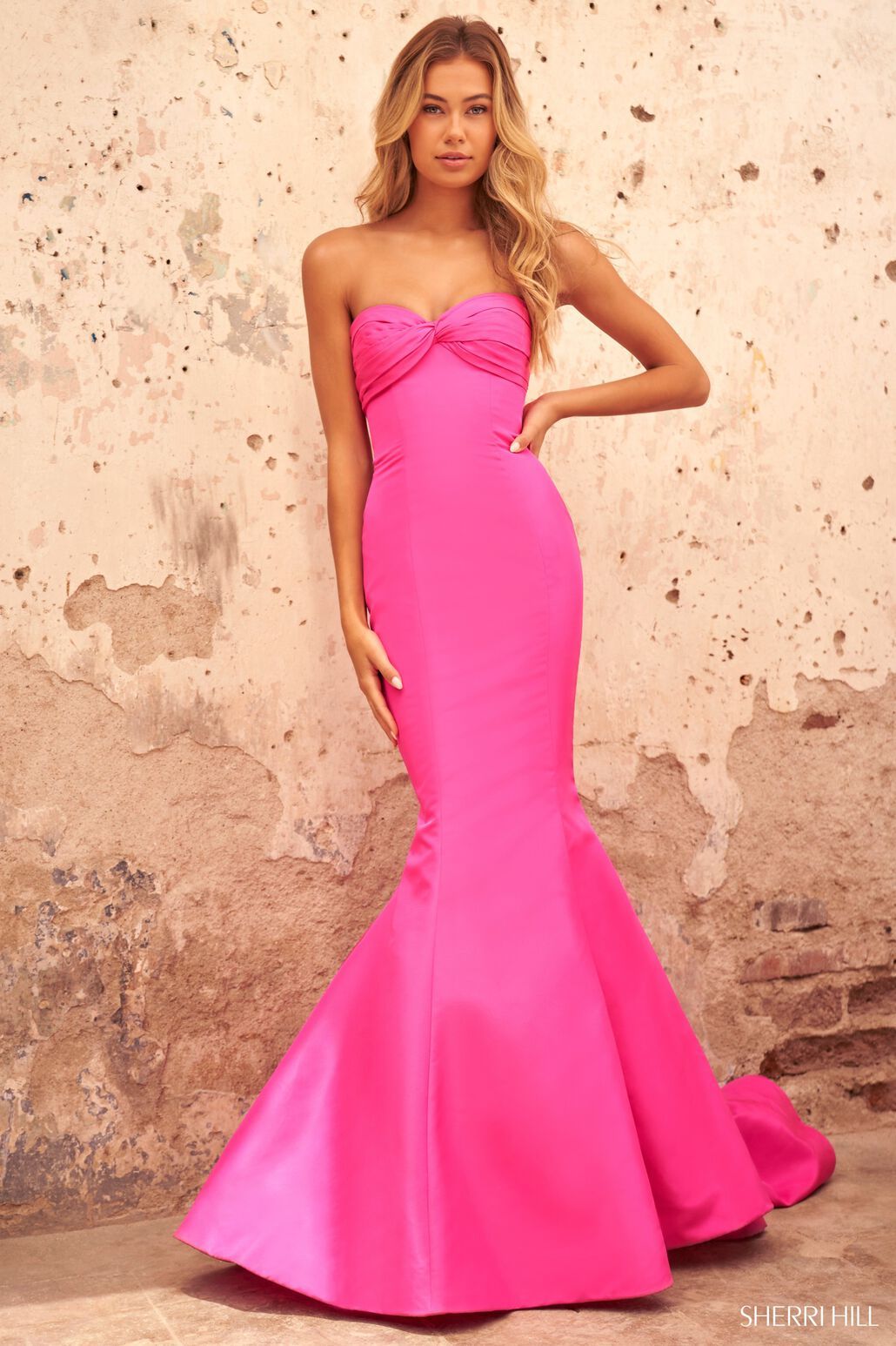 Sherri Hill 54876 bright pink prom dresses image.